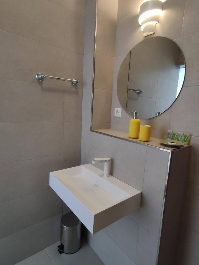 Room Near The Sea Марбеля Екстериор снимка